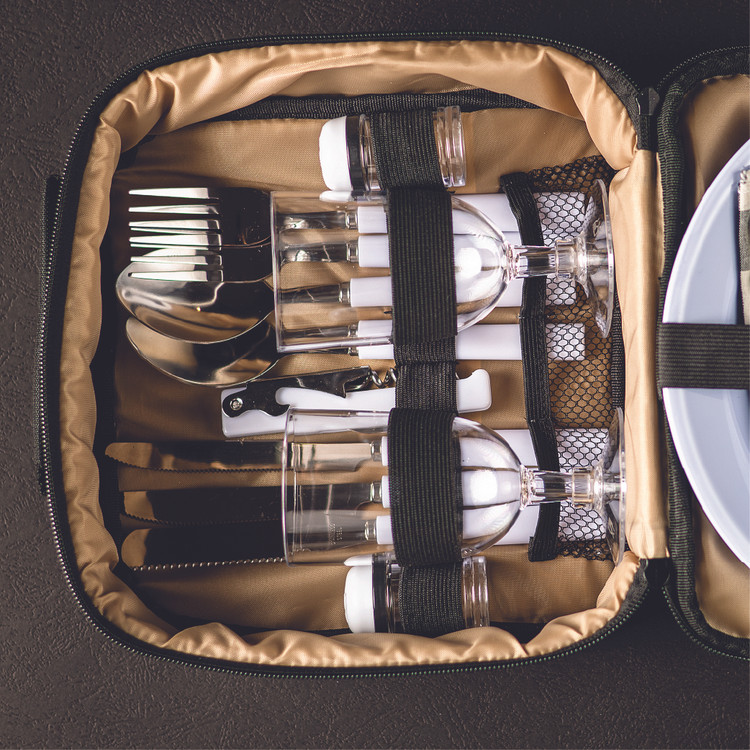 کیف کمپ و پیک نیک 2 نفره، با جنس ضد حرارتی نگهدارنده گرم و سرد تا 8 ساعت، شامل ست غذاخوری کامل